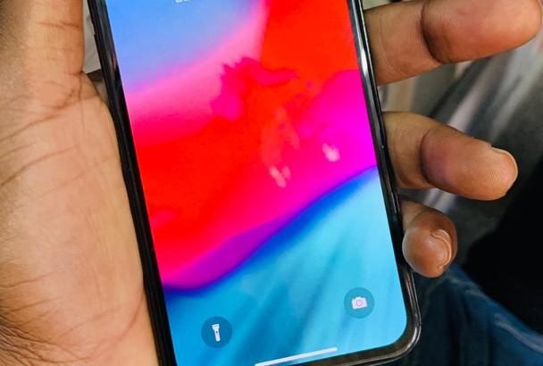 iPhone X 64GB et 256GB