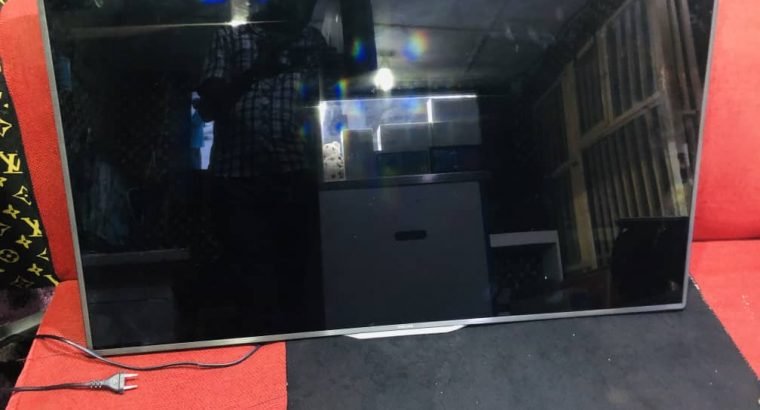 *TV Philips 43pouce Haute smart Full option