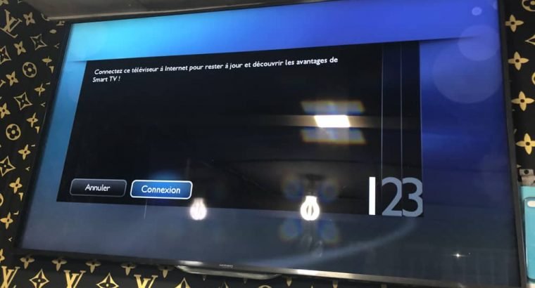 *TV Philips 43pouce Haute smart Full option